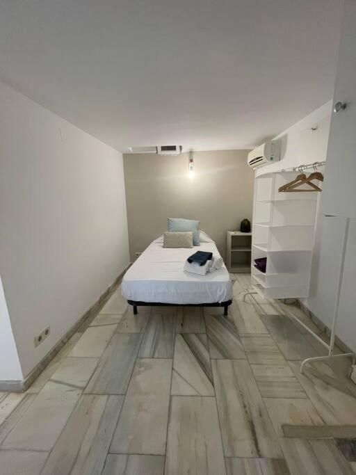 Arriaga Bajo- Precioso Duplex. Parking Gratuito Apartman Madrid Kültér fotó