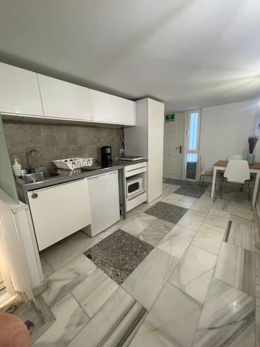 Arriaga Bajo- Precioso Duplex. Parking Gratuito Apartman Madrid Kültér fotó